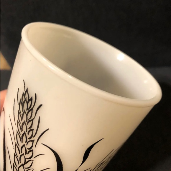 4 VTG Hazel Atlas Milk Glass Farmhouse Wheat Design Tumblers Drinking Glasses - Picture 9 of 10